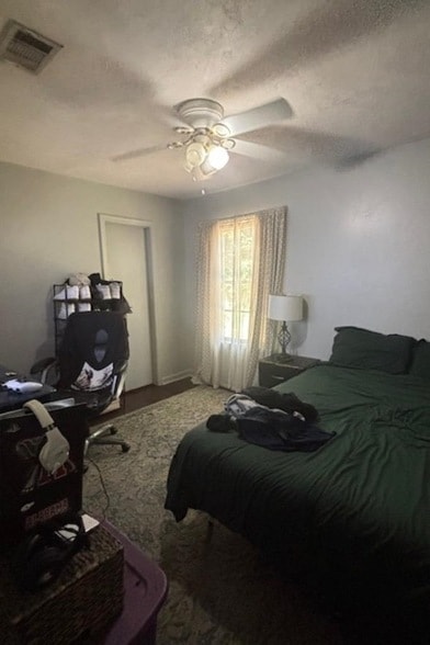 Building Photo - 1989 Gina Dr