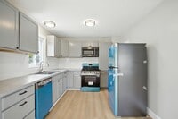 Building Photo - 23147 Vance Ave