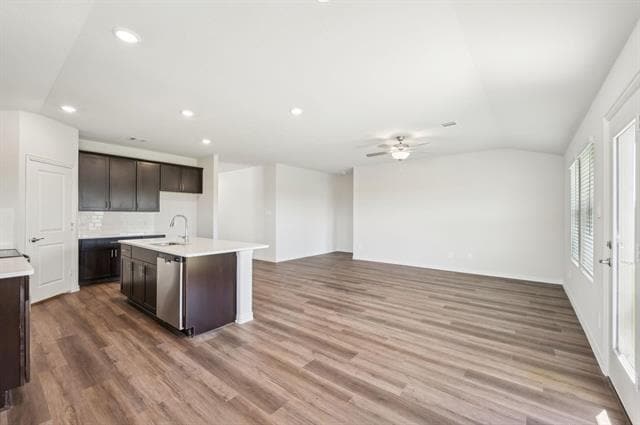 Building Photo - 2203 Gustavus Dr