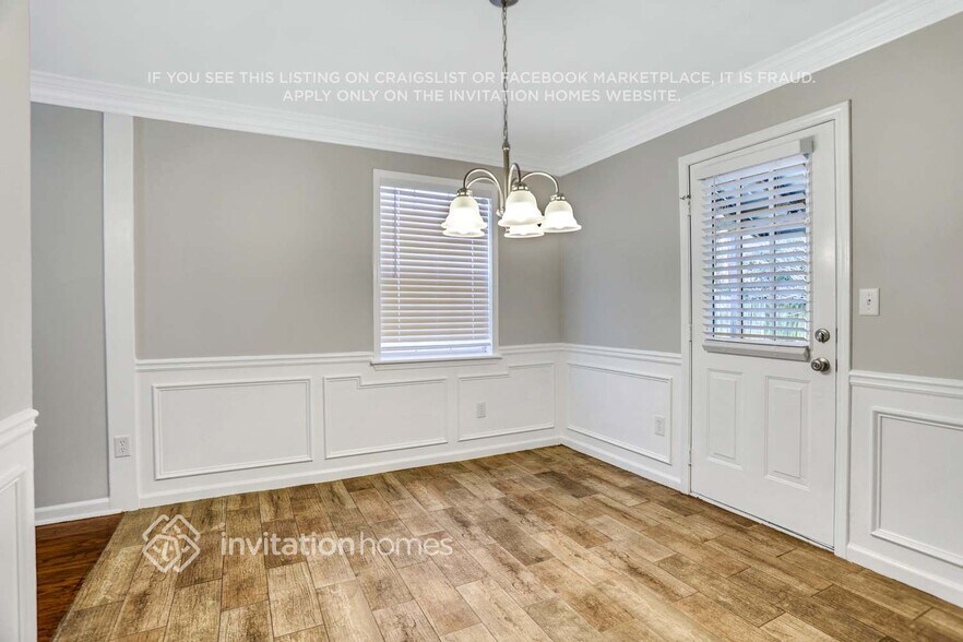 Building Photo - 4358 Bridle Path Ct