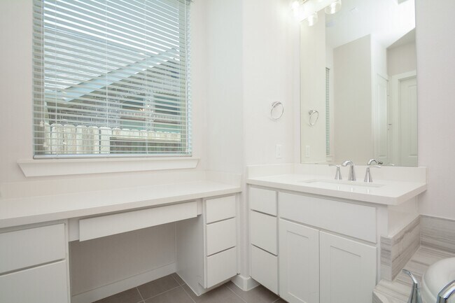 Building Photo - 4319 Harlow Ranch Ct
