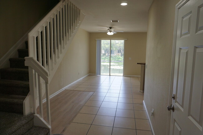 Building Photo - 971 Tortuga Dr