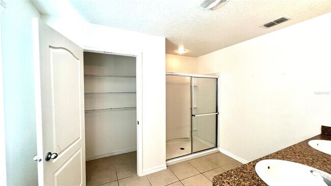 Building Photo - 16741 Citrus Pkwy
