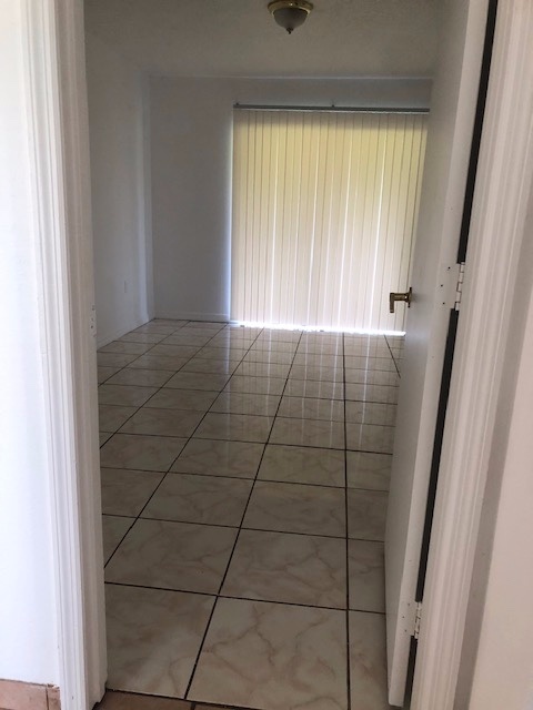 Building Photo - 4 bedroom / 2bath Home for Rent Kissimmee....