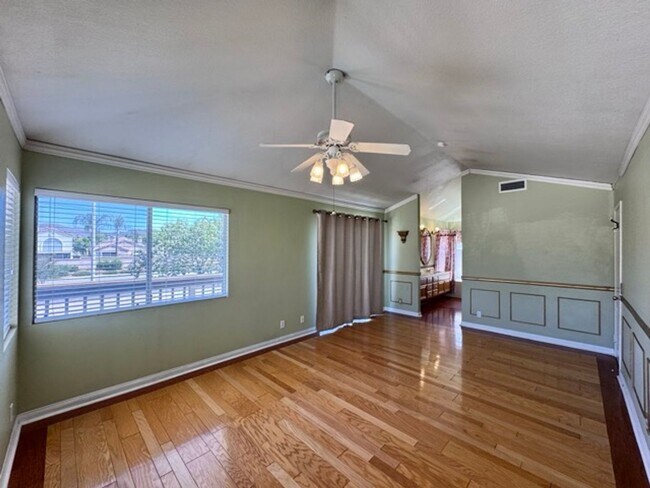 Building Photo - Spacious 5 Bedroom Home in Menifee Lakes with a 3 Car Garage for Lease!