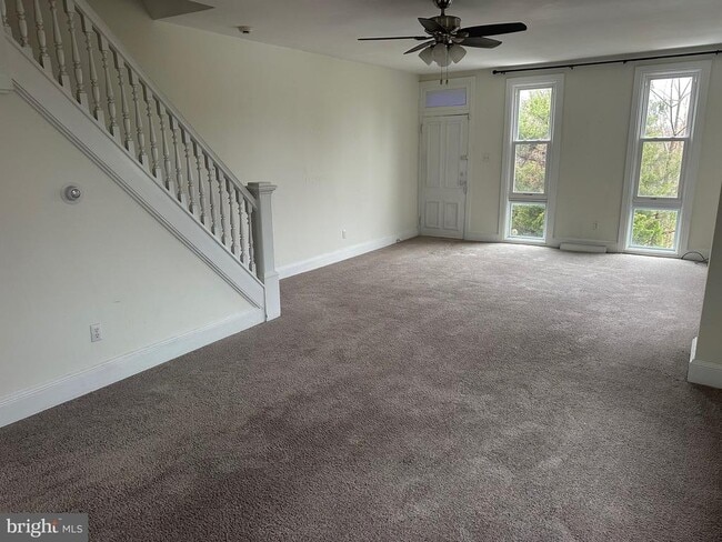 Building Photo - 64 Church Rd