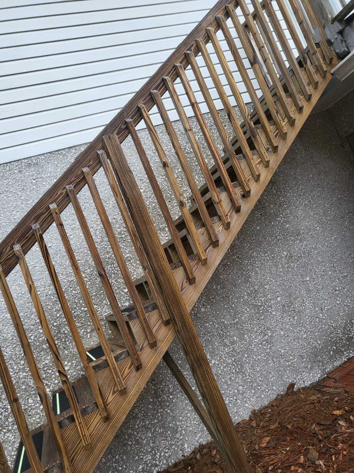 Building Photo - 422 Seabreeze Dr