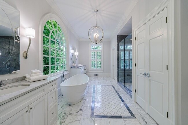 Building Photo - 25 Asheworth Ct NW