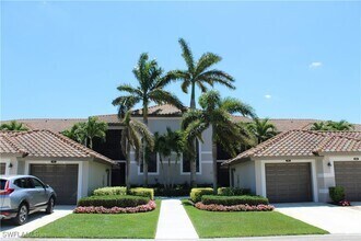 Building Photo - 10056 Siesta Bay Dr