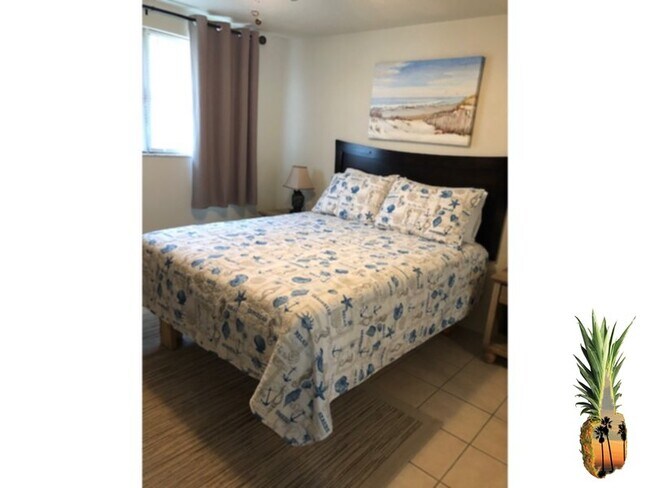 Building Photo - 602 Harvard St