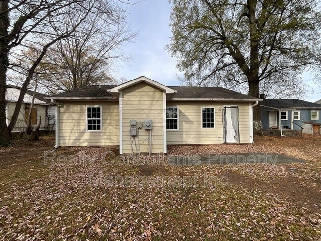 Building Photo - 1512 Perkins St