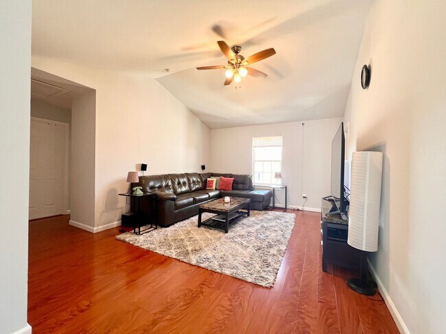 Building Photo - 1154 Spring Orchard Dr