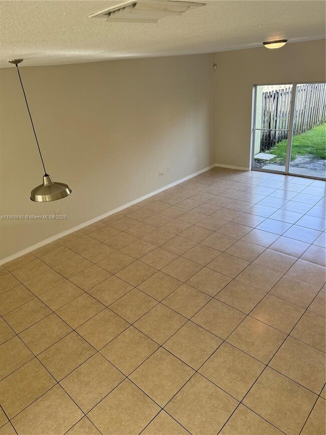 Building Photo - 20439 NW 15th Ave