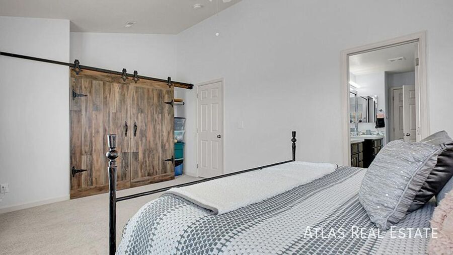 Building Photo - 22898 E Ottawa Pl