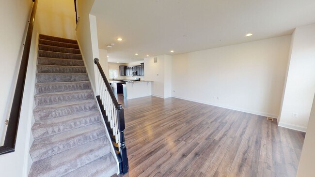 Building Photo - 11242 Saint Luke Drive - Move-in ready!
