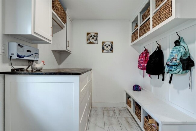 Building Photo - 10503 Metronome Dr