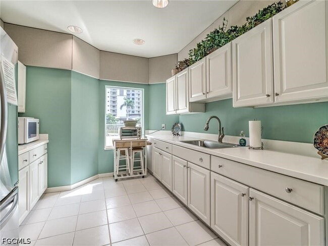 Building Photo - 4183 Bay Beach Ln