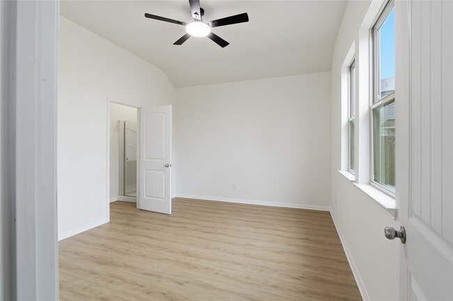 Building Photo - 170 Rd 51022