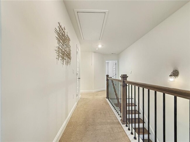 Building Photo - 1160 Kendron Ln