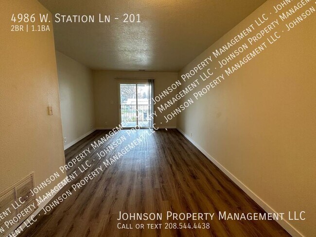 Building Photo - 4986 W Station Ln