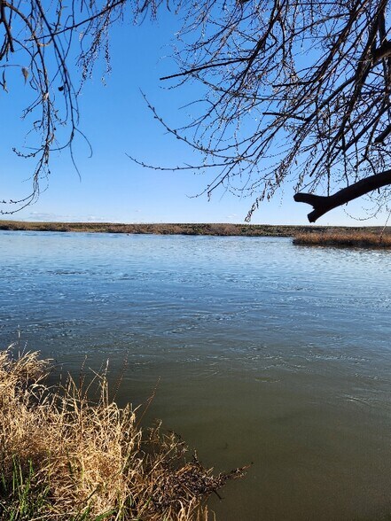 Building Photo - 710 Catskill St