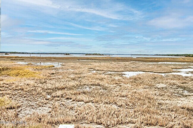 Building Photo - 100 Turtle Cay