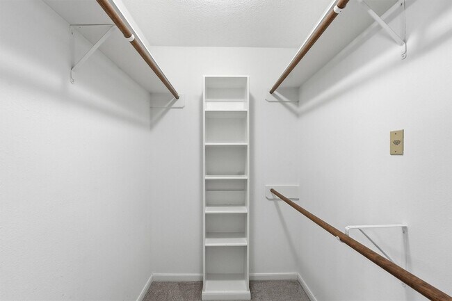 Building Photo - 179 N Dreamweaver Cir