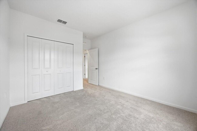 Building Photo - 3064 Chromatic St