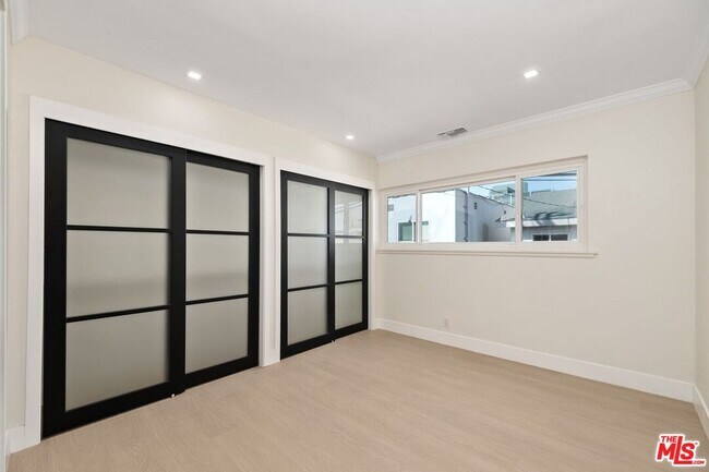 Building Photo - 1223 23rd St