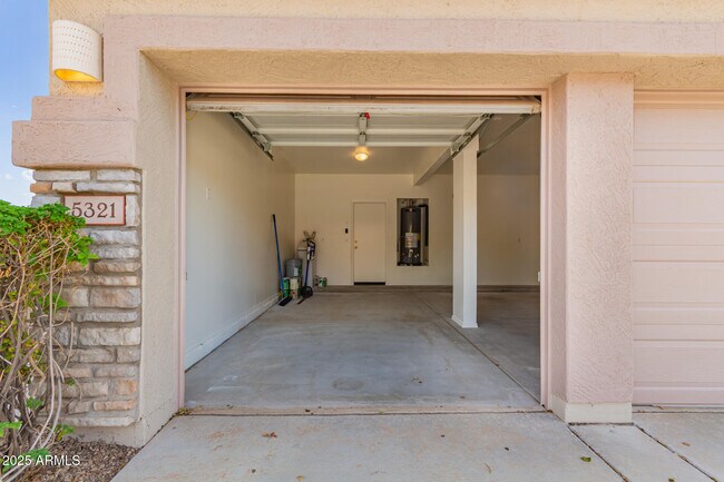 Building Photo - 5321 W Morgan Pl