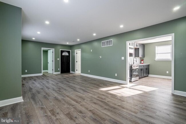 Building Photo - 95 New Freedom Rd