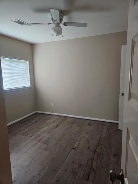 Building Photo - 24407 Lakecrest Town Dr