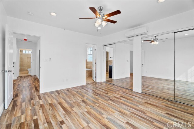 Building Photo - 8440 Gloria Ave