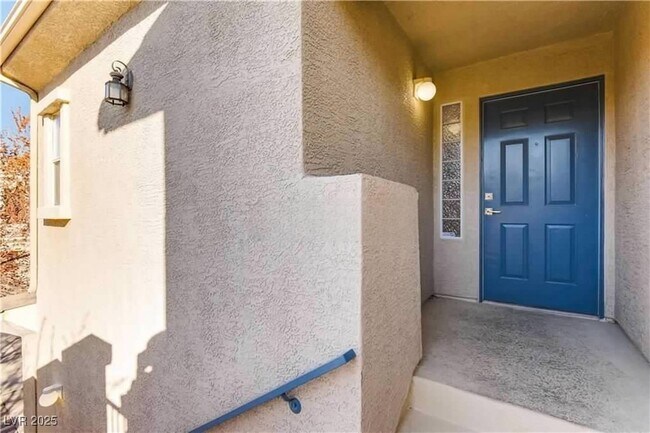 Building Photo - 840 Picotte St