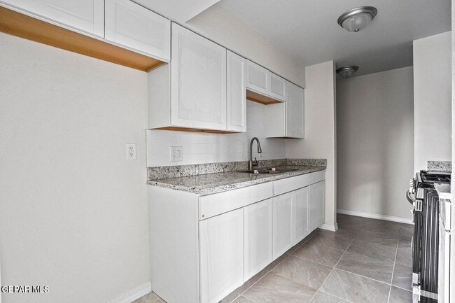 Building Photo - 2513 Red Sails Dr