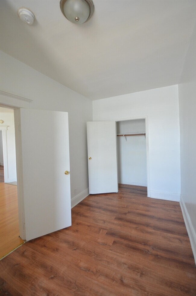 Building Photo - 169-171-171 Avenue F