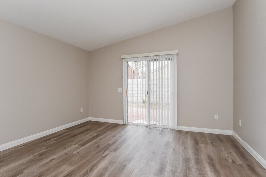 Building Photo - 5269 Mineral Lake Dr