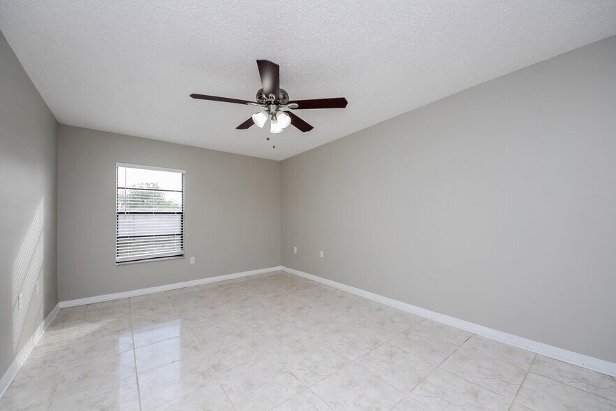 Building Photo - 808 Cabaret Ct