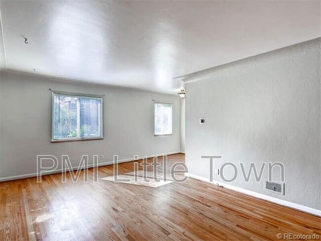 Building Photo - 2491 S Corona St