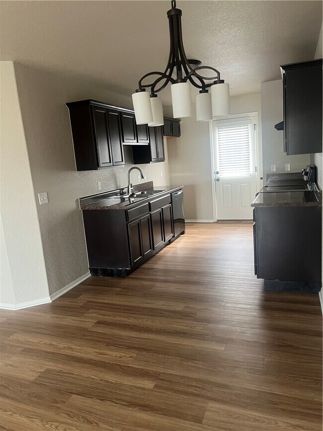 Building Photo - 3446 Cherry Knoll Cir