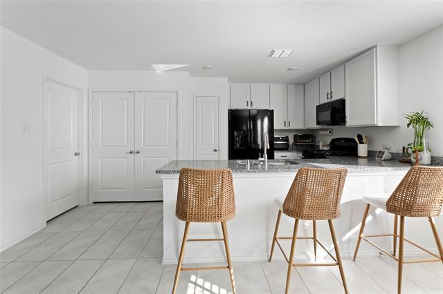 Building Photo - 9808 Trusler Rd