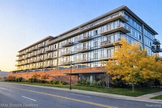 Building Photo - 101 Curry Ave