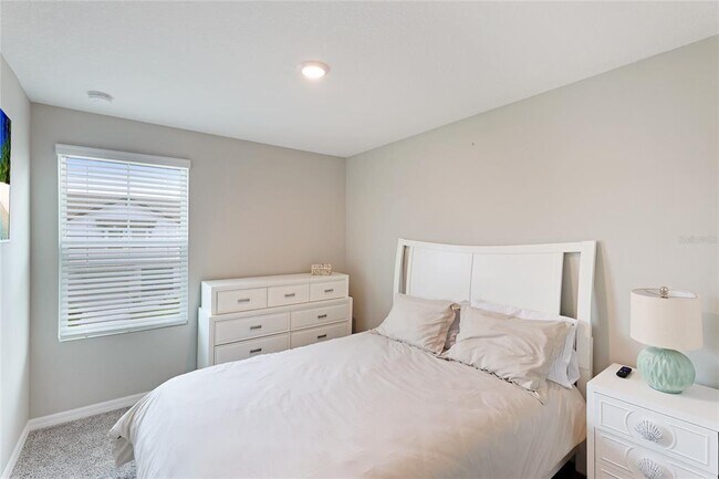Building Photo - 17063 Coral Key Dr