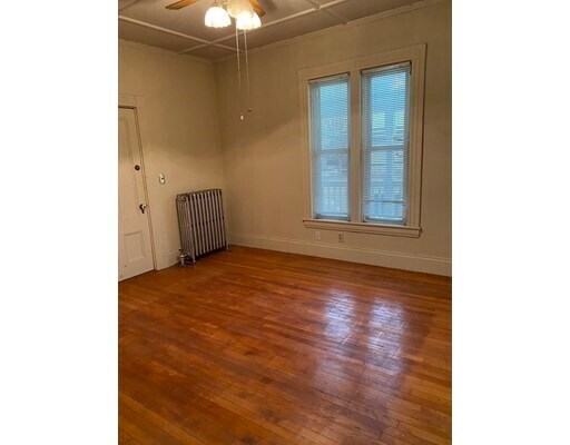 Building Photo - 145 Pleasant St
