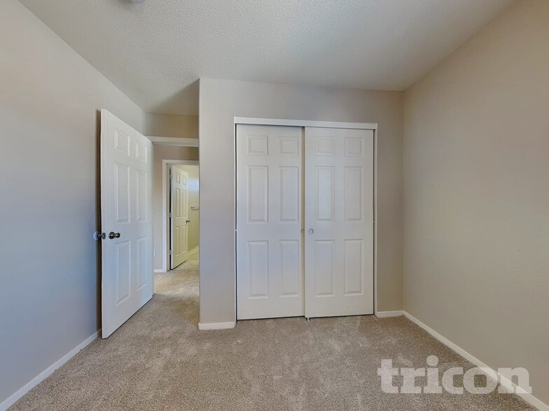 Building Photo - 17688 Feather River Ct