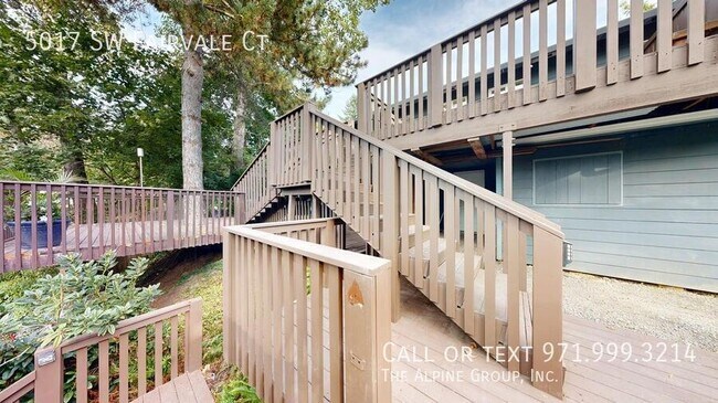 Building Photo - 5017 SW Fairvale Ct