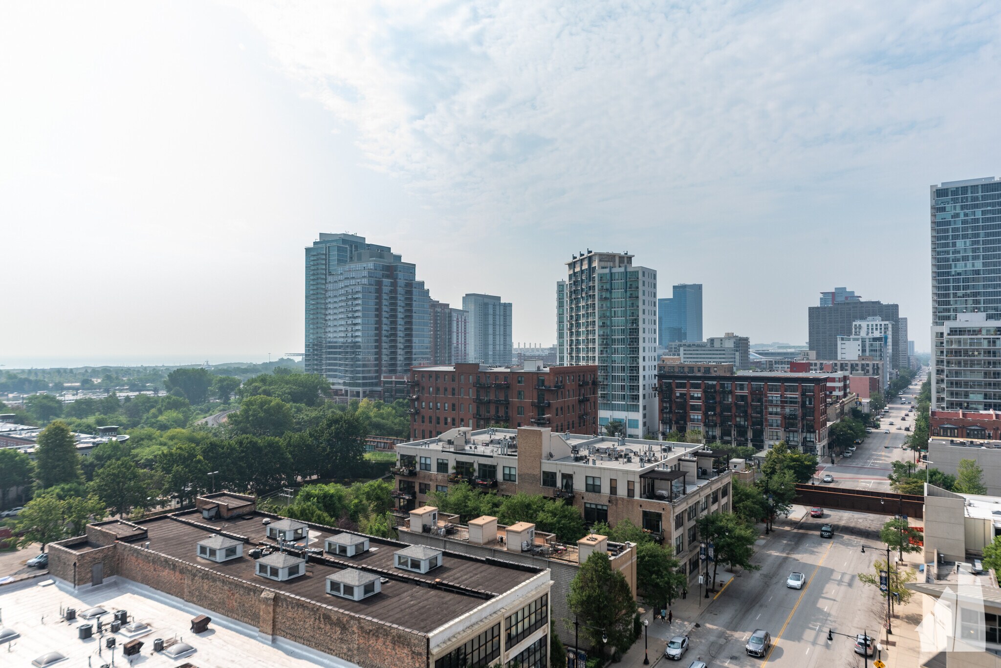 Building Photo - 1464 S MICHIGAN Ave