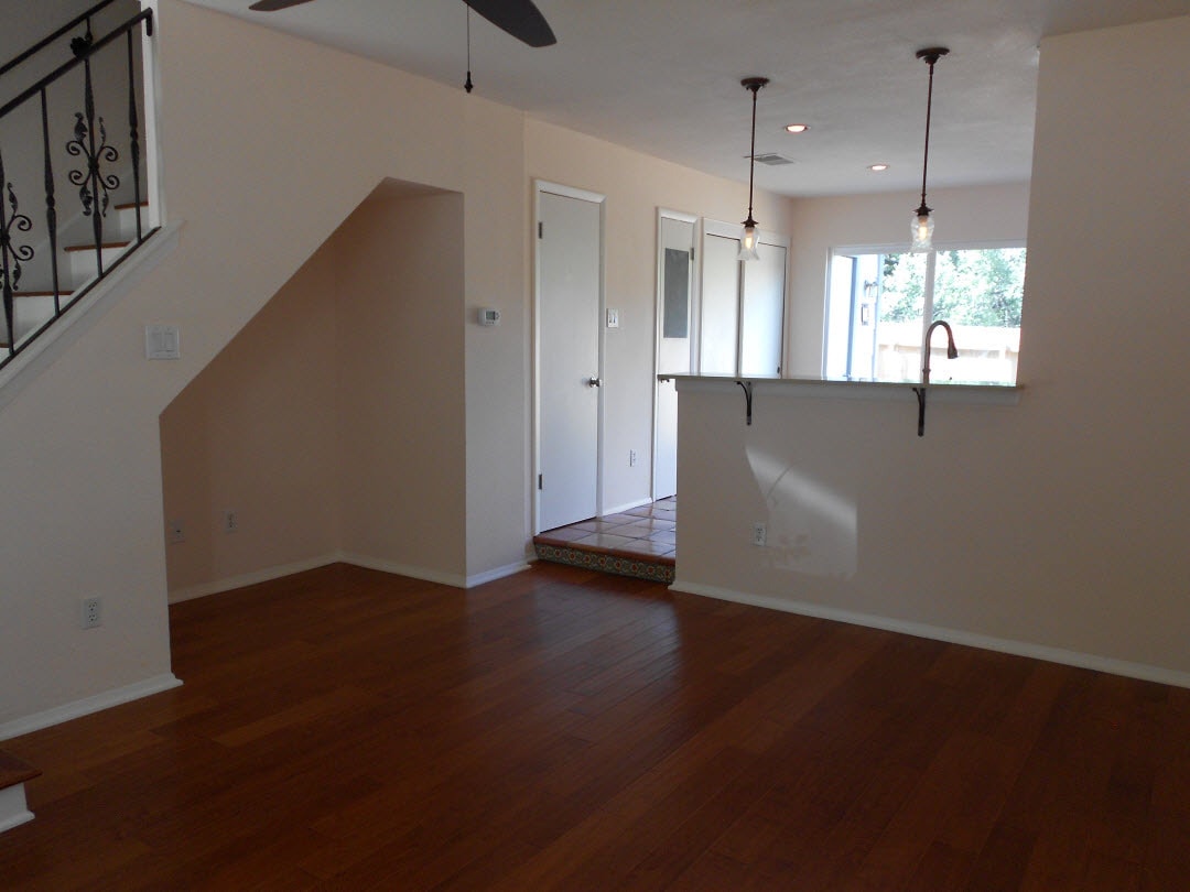 Building Photo - 1411 Gracy Farms Ln
