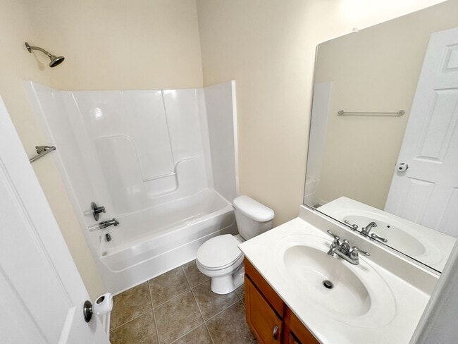 Building Photo - Contemporary 3-Bed, 3.5-Bath Townhome Just...