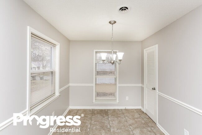 Building Photo - 6352 Misty Crest Cove